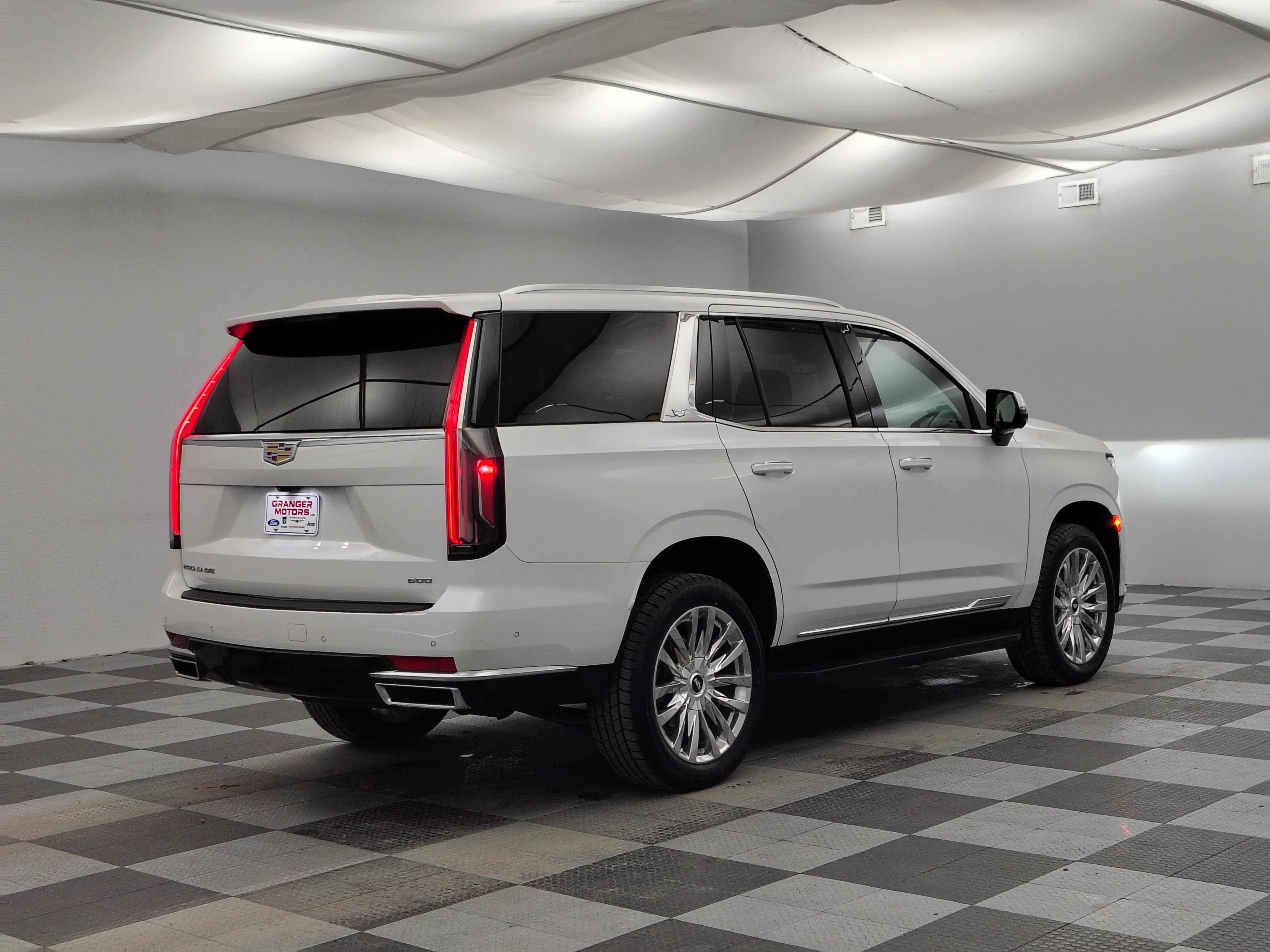 2023 Cadillac Escalade Premium Luxury
