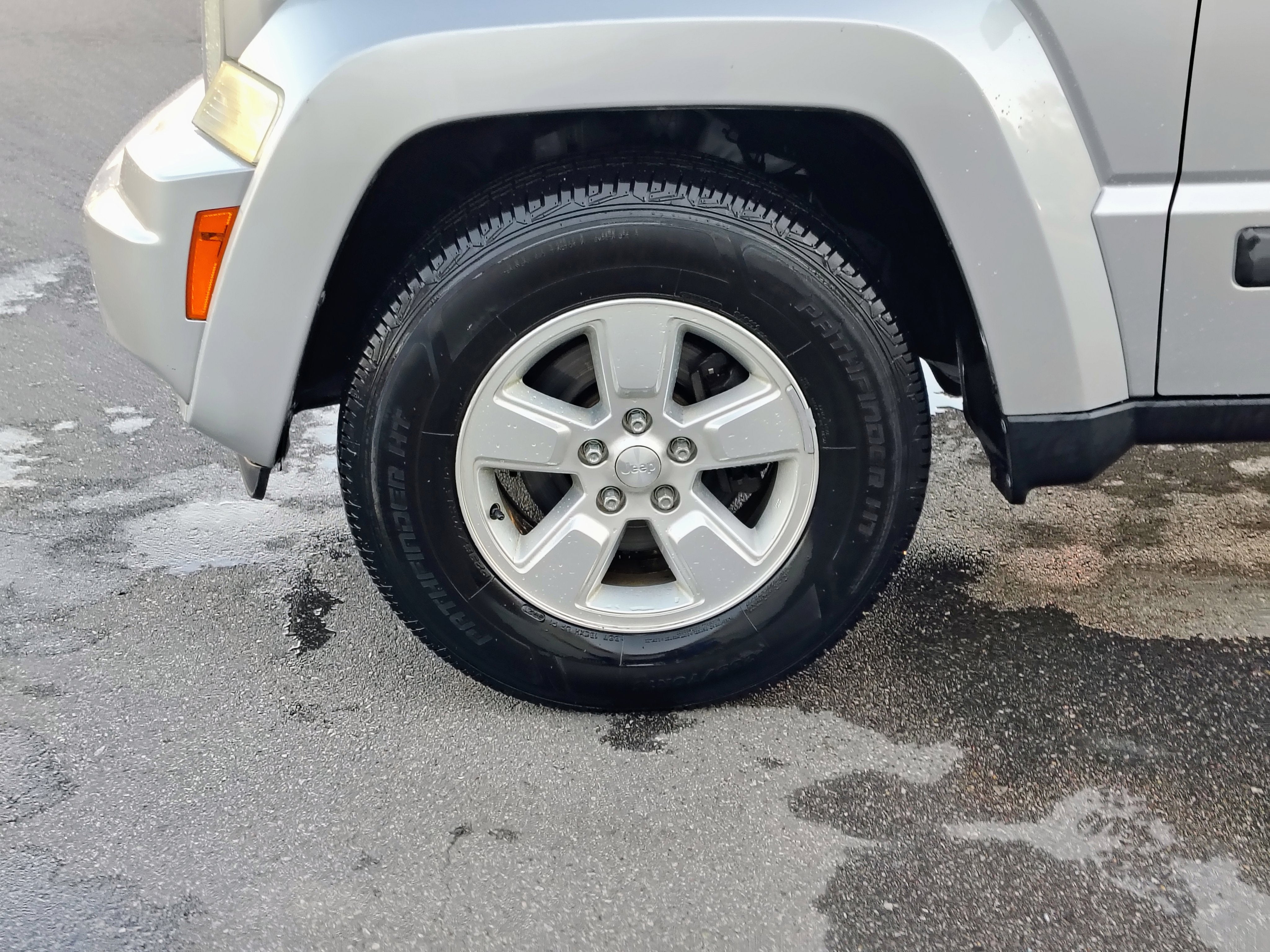 2010 Jeep Liberty Sport