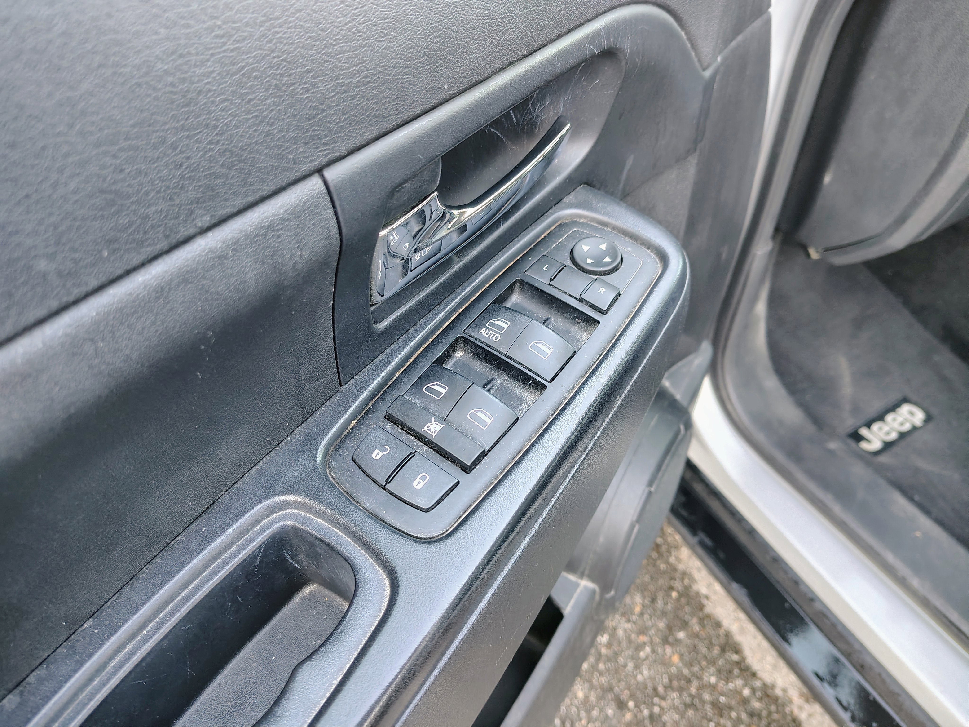 2010 Jeep Liberty Sport