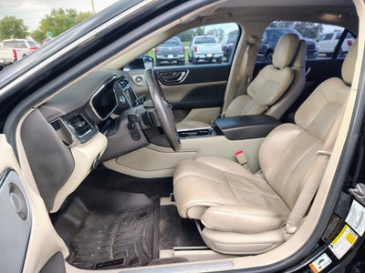 2017 Lincoln Continental Reserve