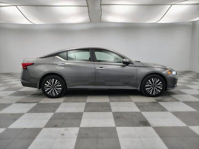 2023 Nissan Altima SV Intelligent AWD