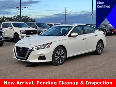 2022 Nissan Altima 2.5 SV