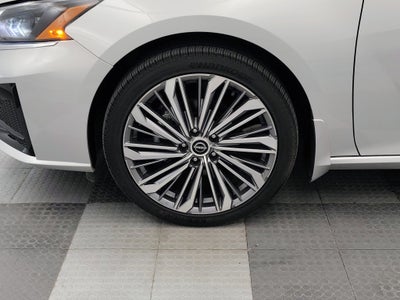 2025 Nissan Altima SL