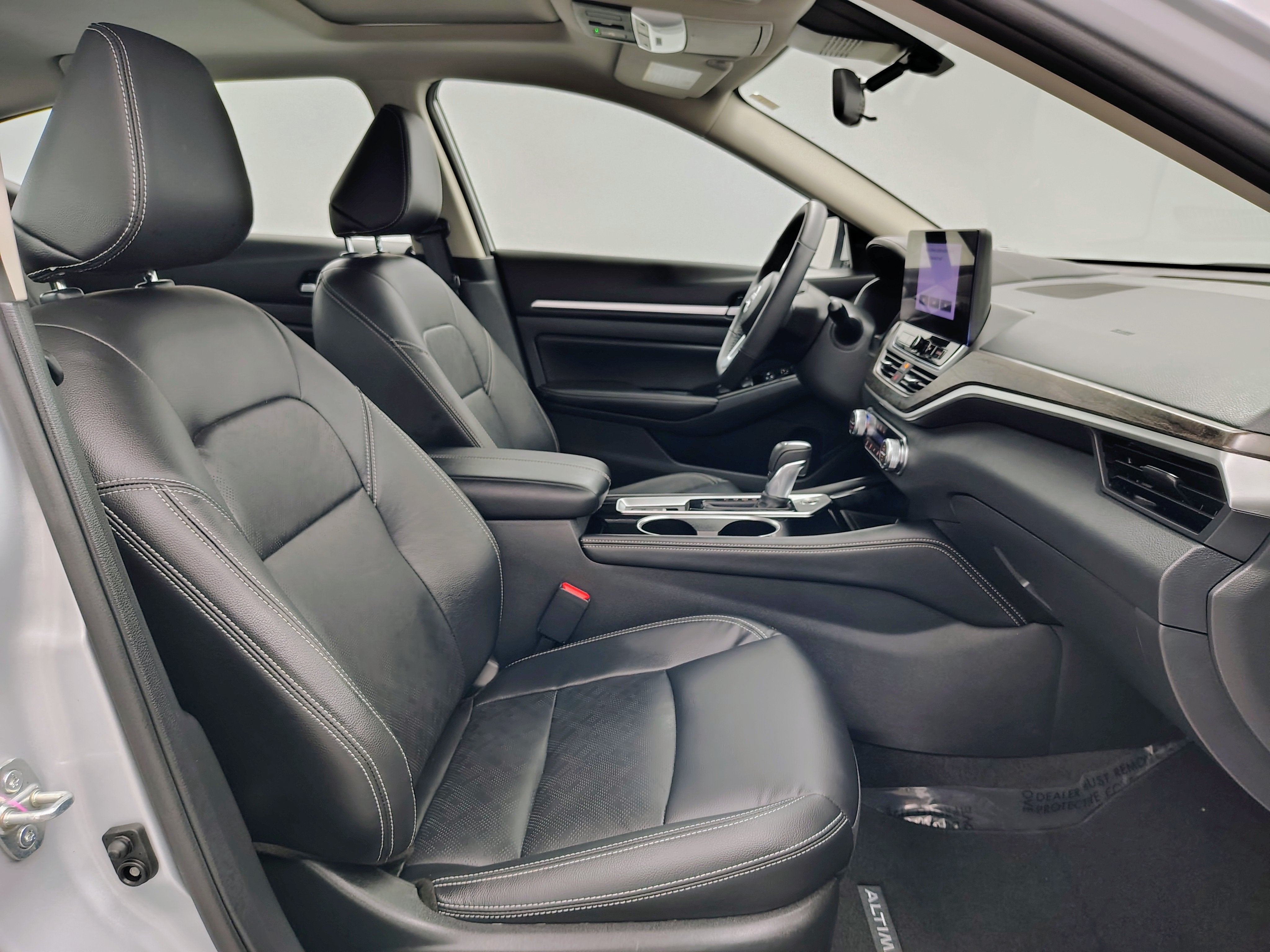 2025 Nissan Altima SL