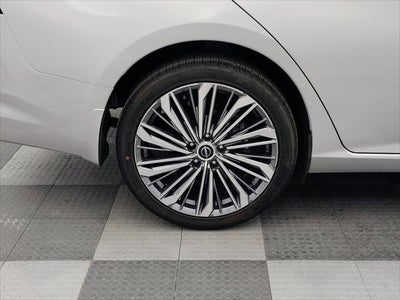2025 Nissan Altima SL