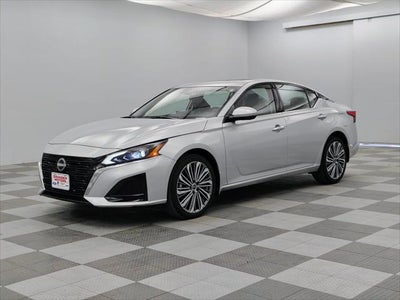 2025 Nissan Altima SL