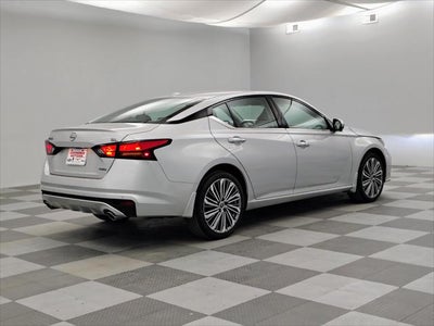 2025 Nissan Altima SL