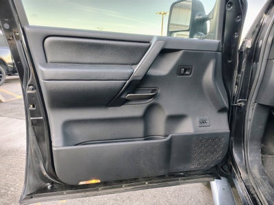 2013 Nissan Titan SL