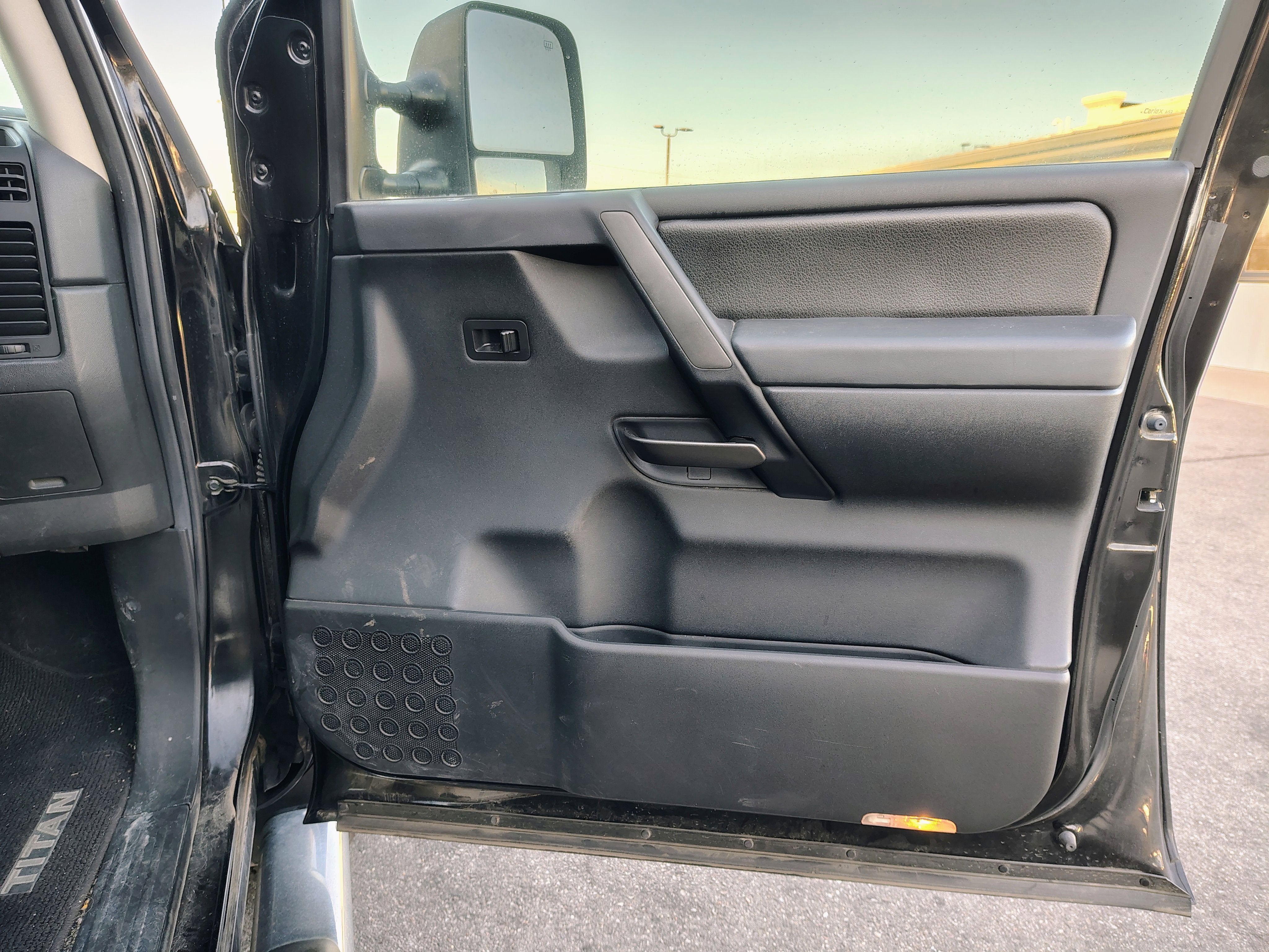 2013 Nissan Titan SL