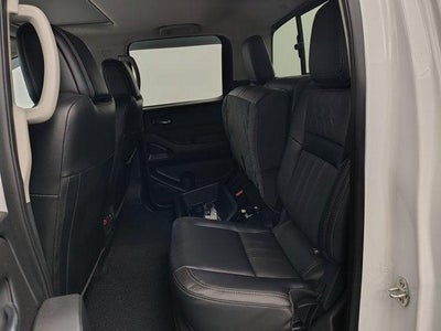 2024 Nissan Frontier SL