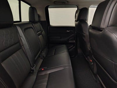 2024 Nissan Frontier SL