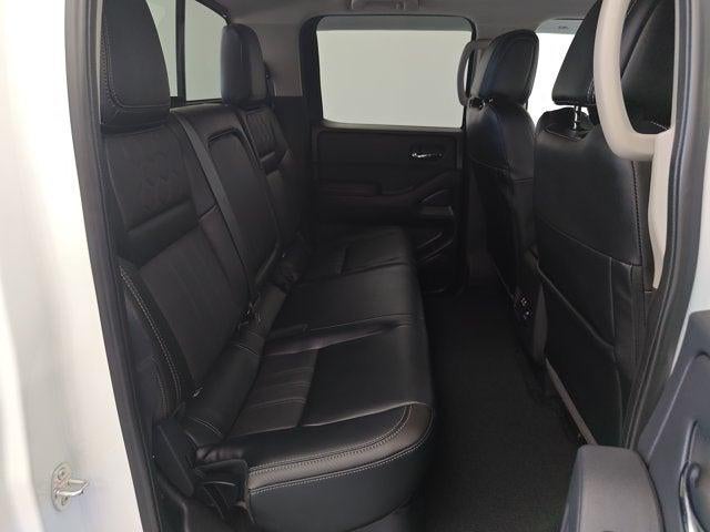 2024 Nissan Frontier SL