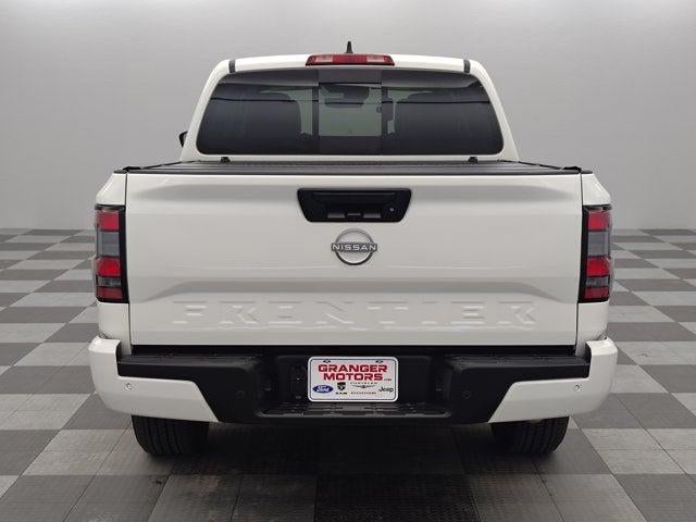 2024 Nissan Frontier SL