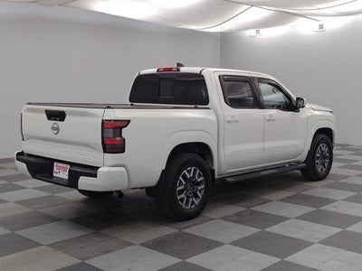 2024 Nissan Frontier SL