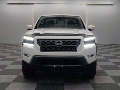 2024 Nissan Frontier SL