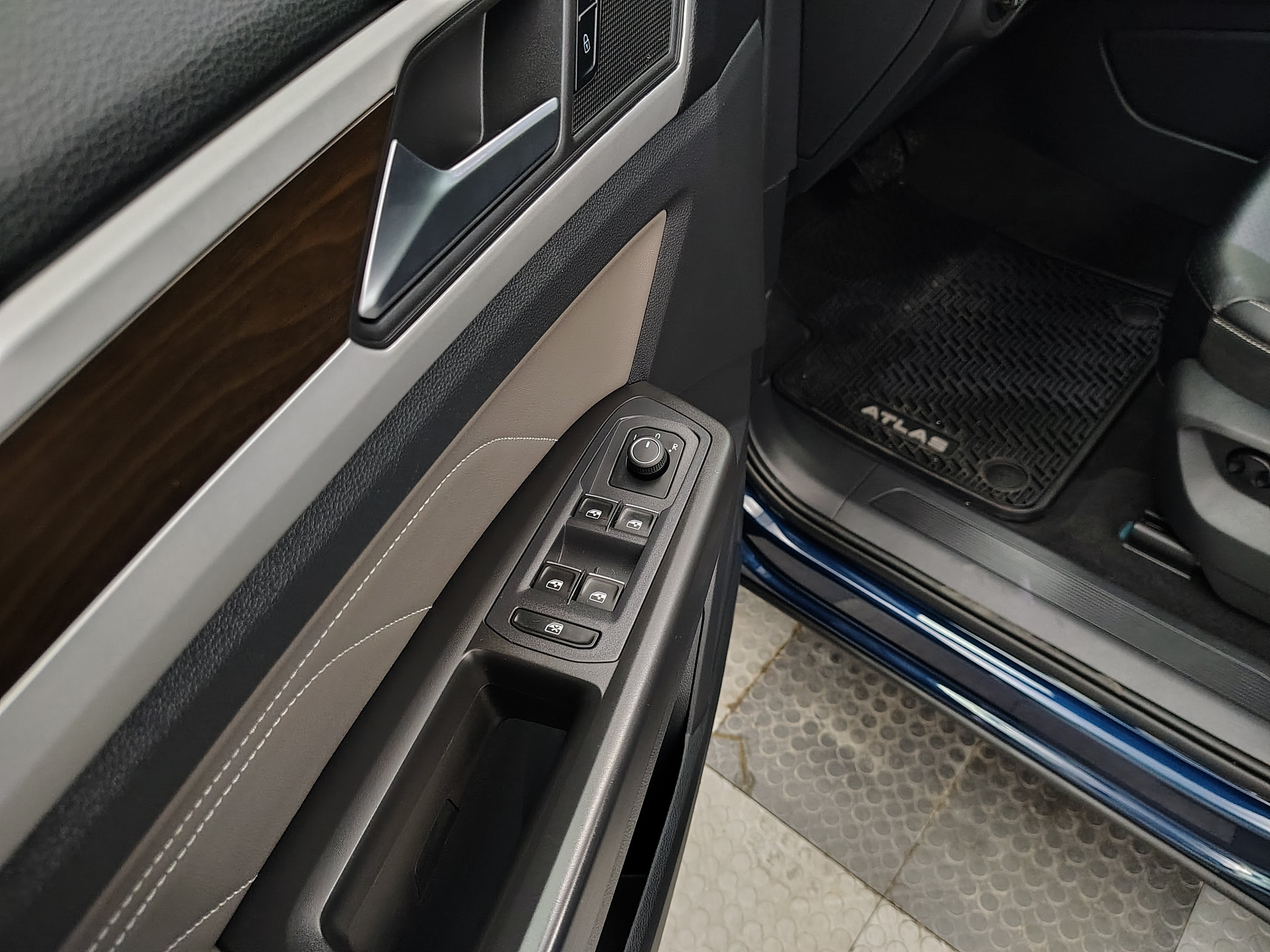 2022 Volkswagen Atlas 2.0T SE
