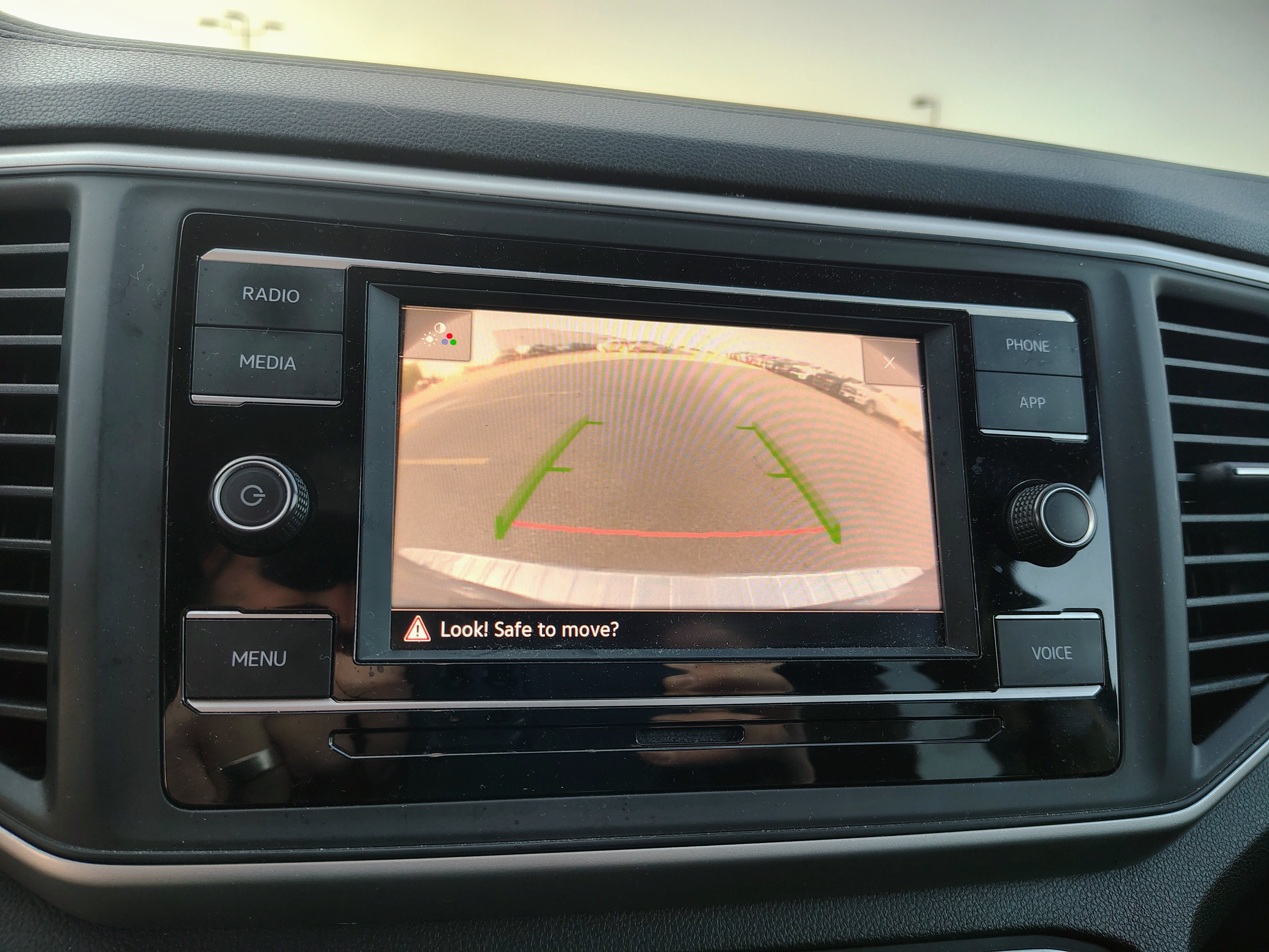 2022 Volkswagen Atlas 2.0T SE