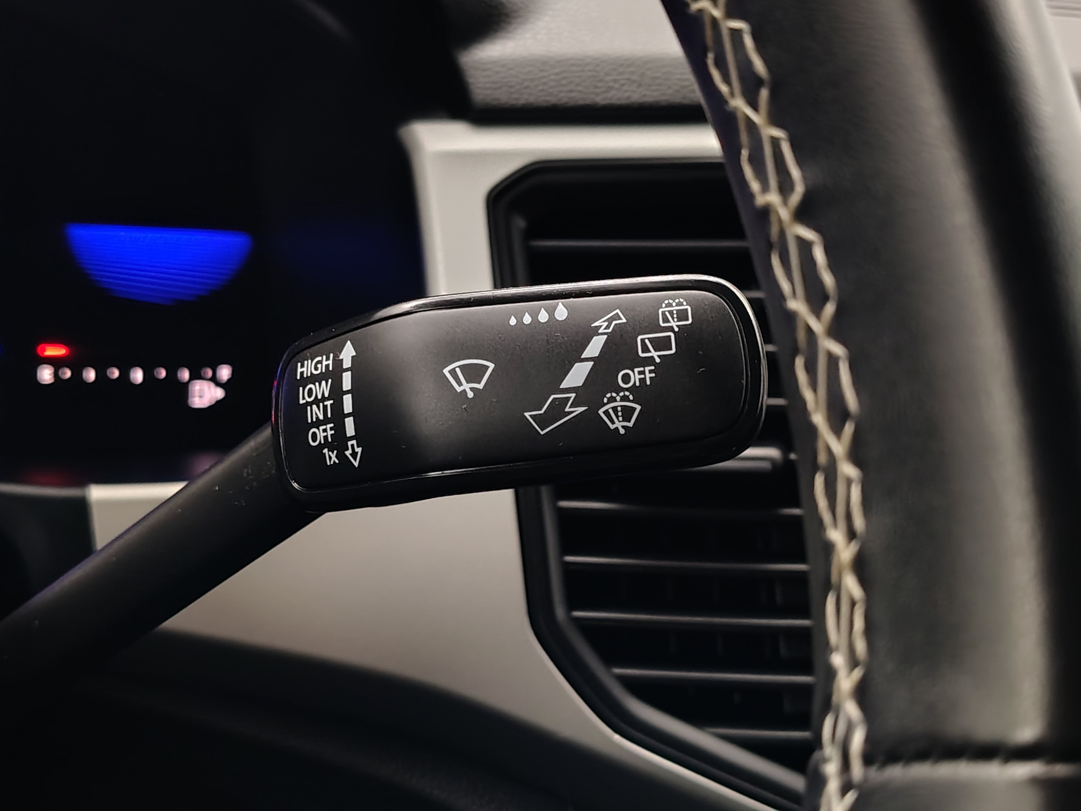 2022 Volkswagen Atlas 2.0T SE