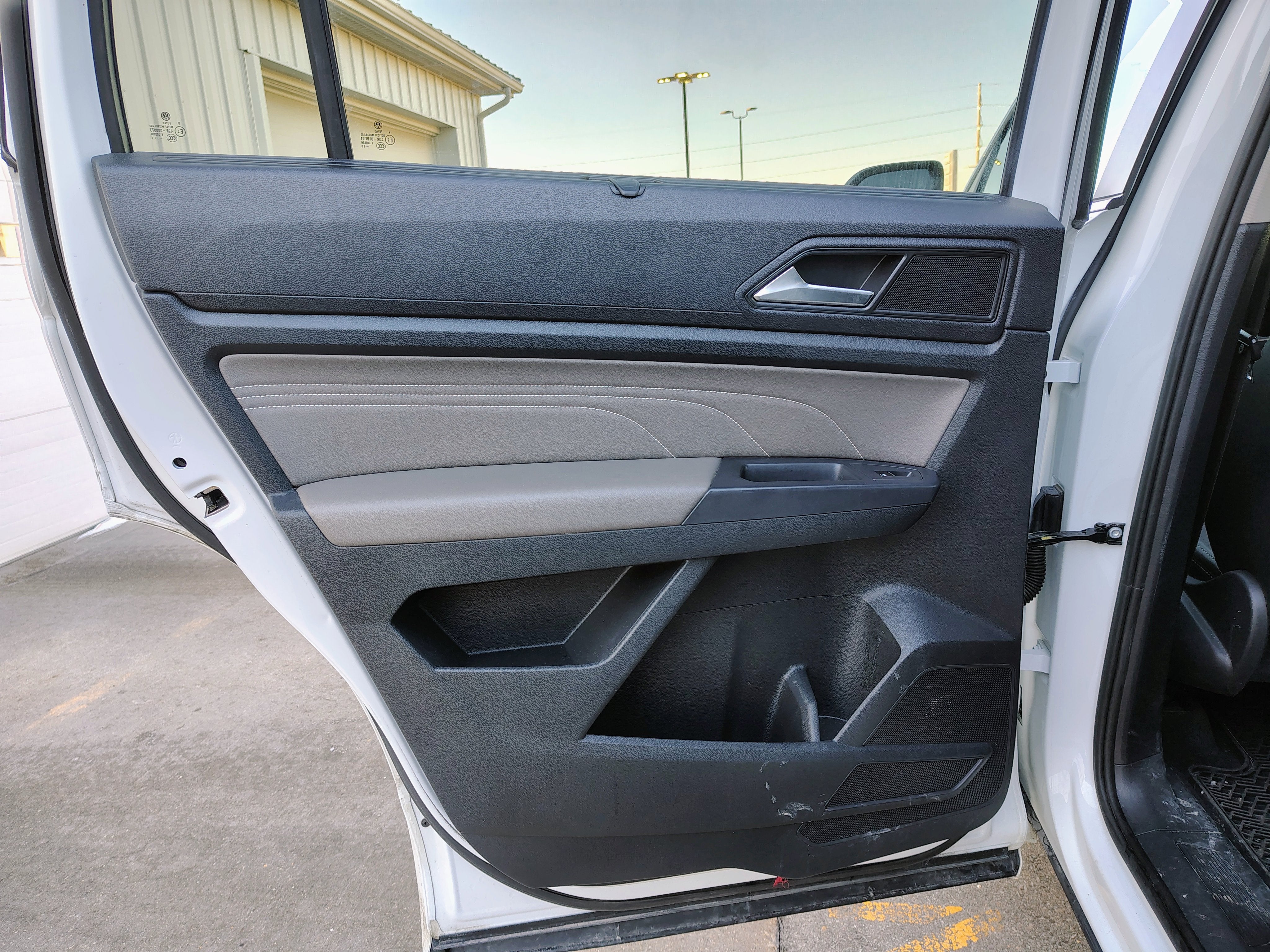 2021 Volkswagen Atlas SE w/Technology R-Line