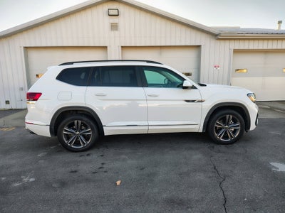 2021 Volkswagen Atlas SE w/Technology R-Line