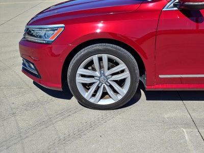 2017 Volkswagen Passat 1.8T SEL Premium