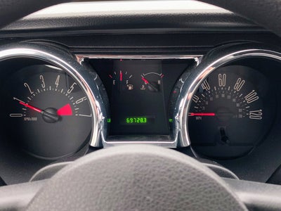 2007 Ford Mustang Deluxe