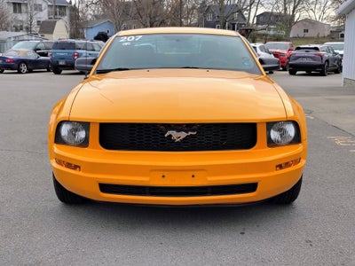 2007 Ford Mustang Deluxe