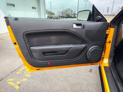 2007 Ford Mustang Deluxe