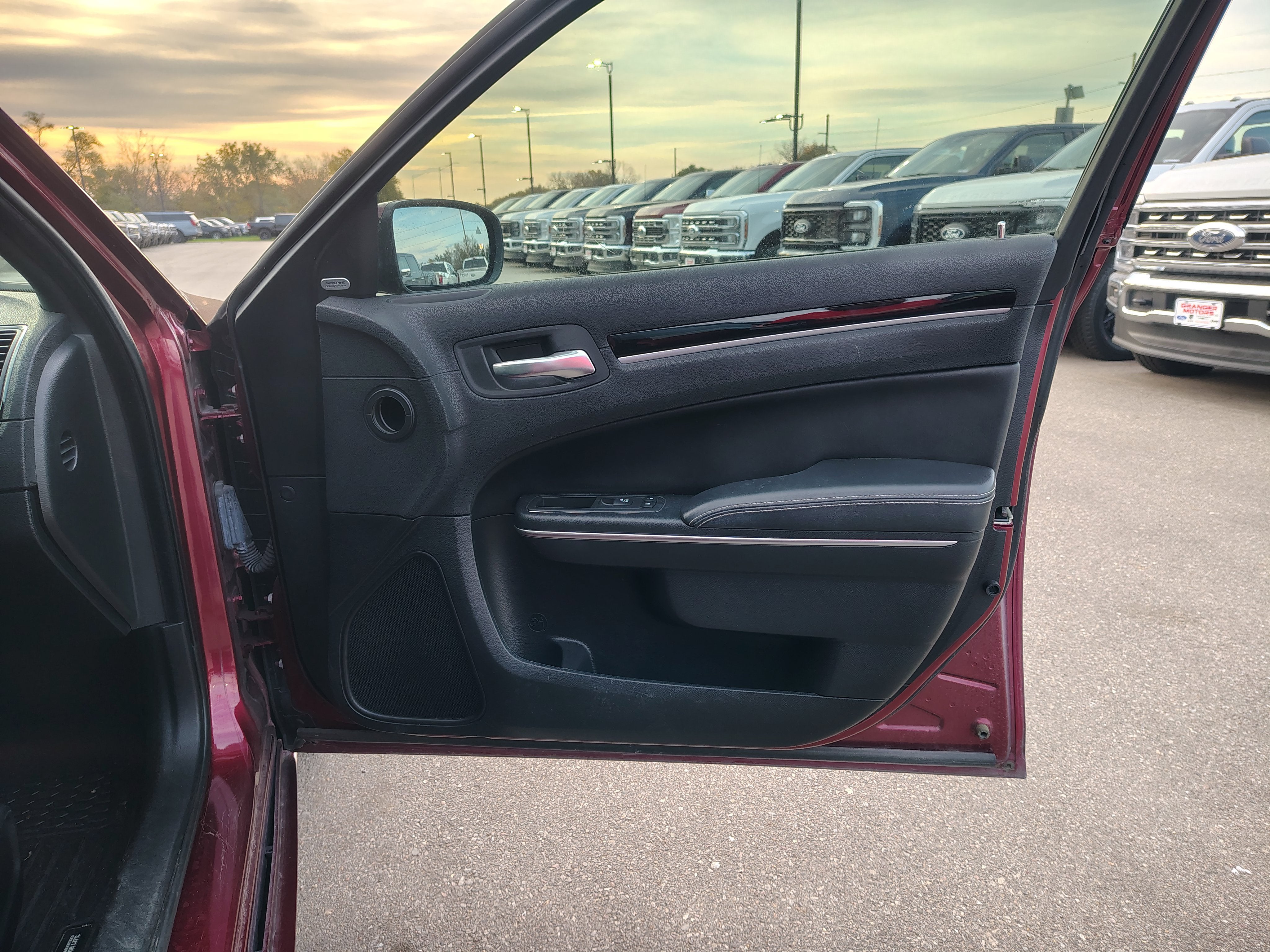 2018 Chrysler 300 S