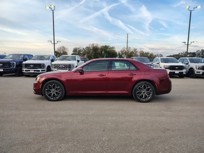 2018 Chrysler 300 S