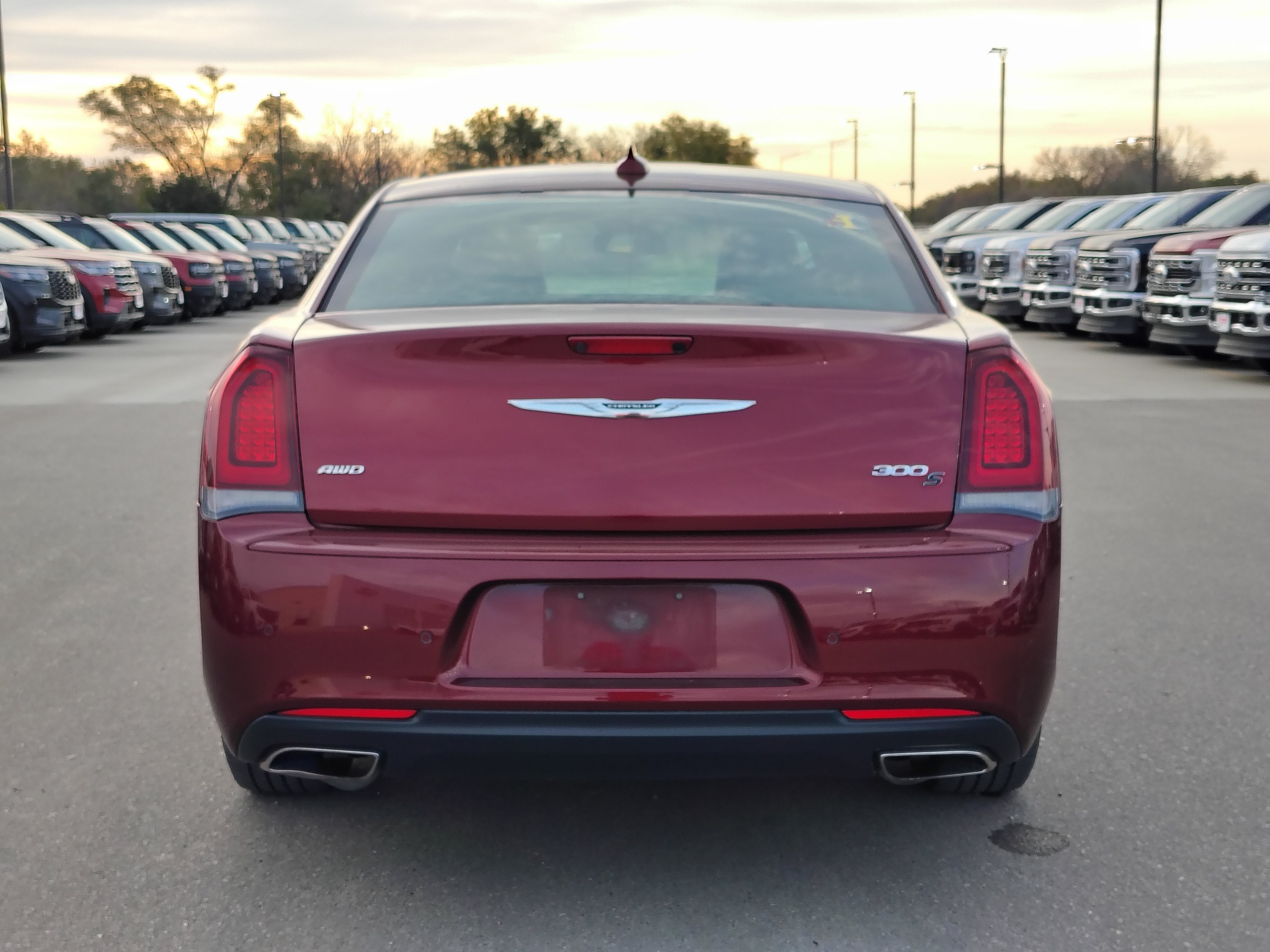 2018 Chrysler 300 S