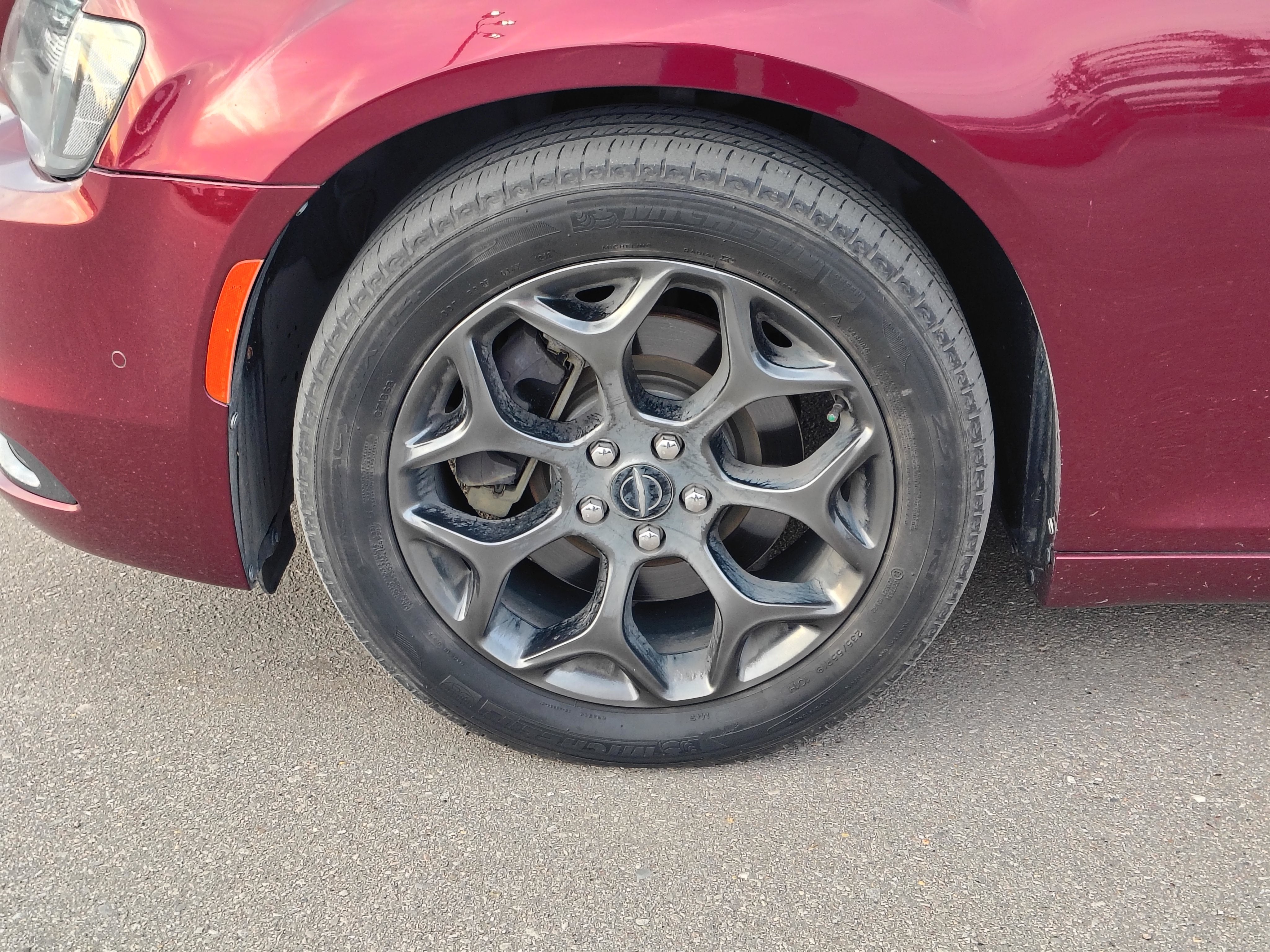 2018 Chrysler 300 S