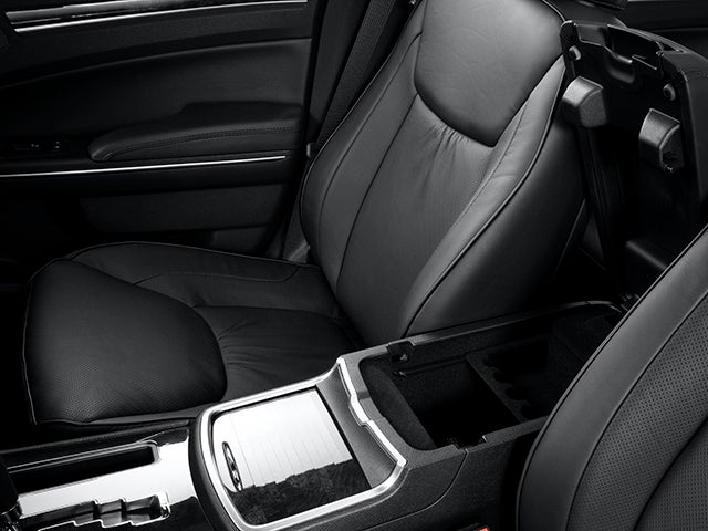 2014 Chrysler 300C John Varvatos Limited Edition AWD