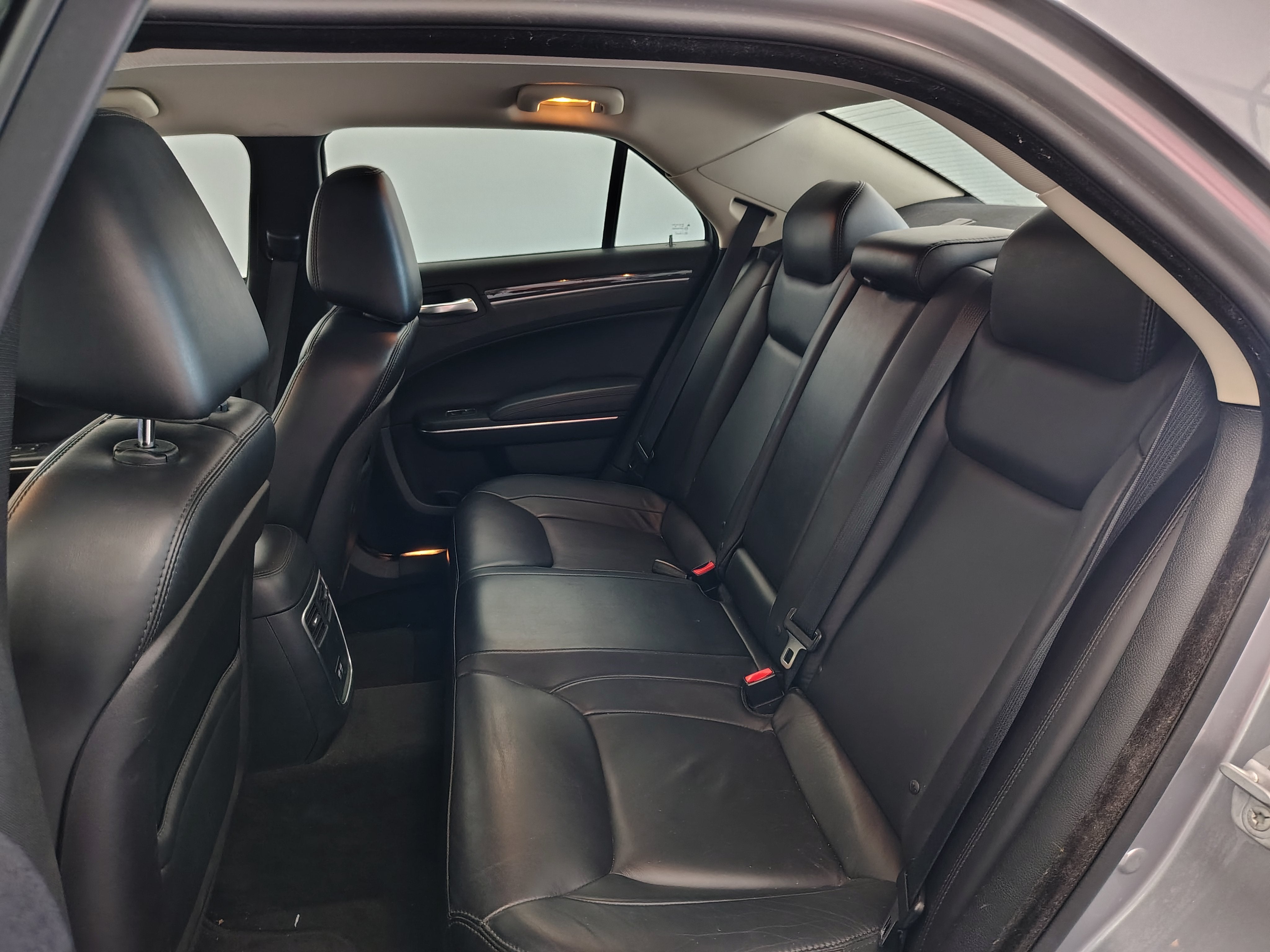 2015 Chrysler 300 Limited