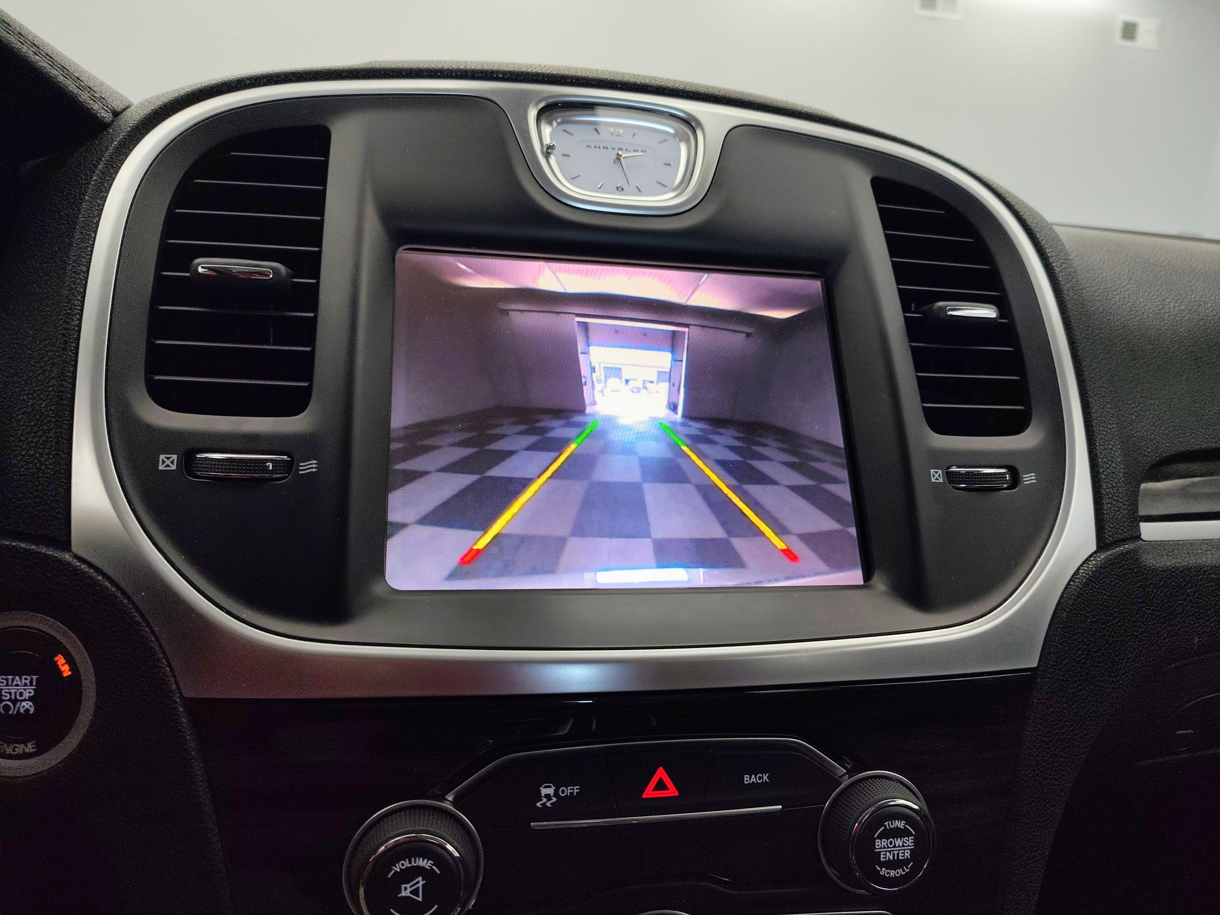 2015 Chrysler 300 Limited