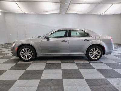 2015 Chrysler 300 Limited