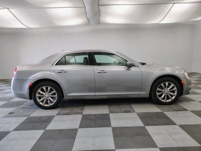 2015 Chrysler 300 Limited