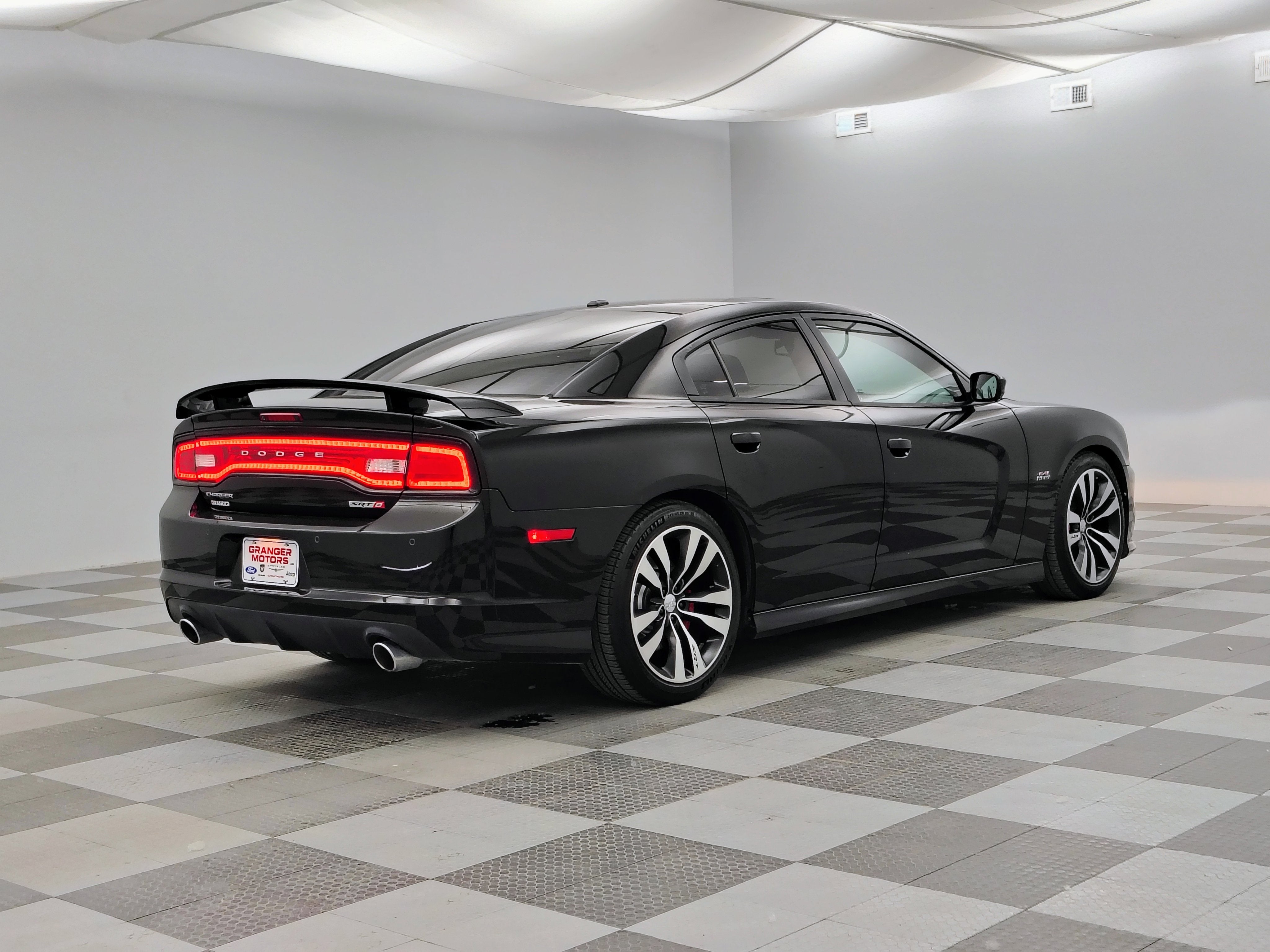 2012 Dodge Charger SRT8