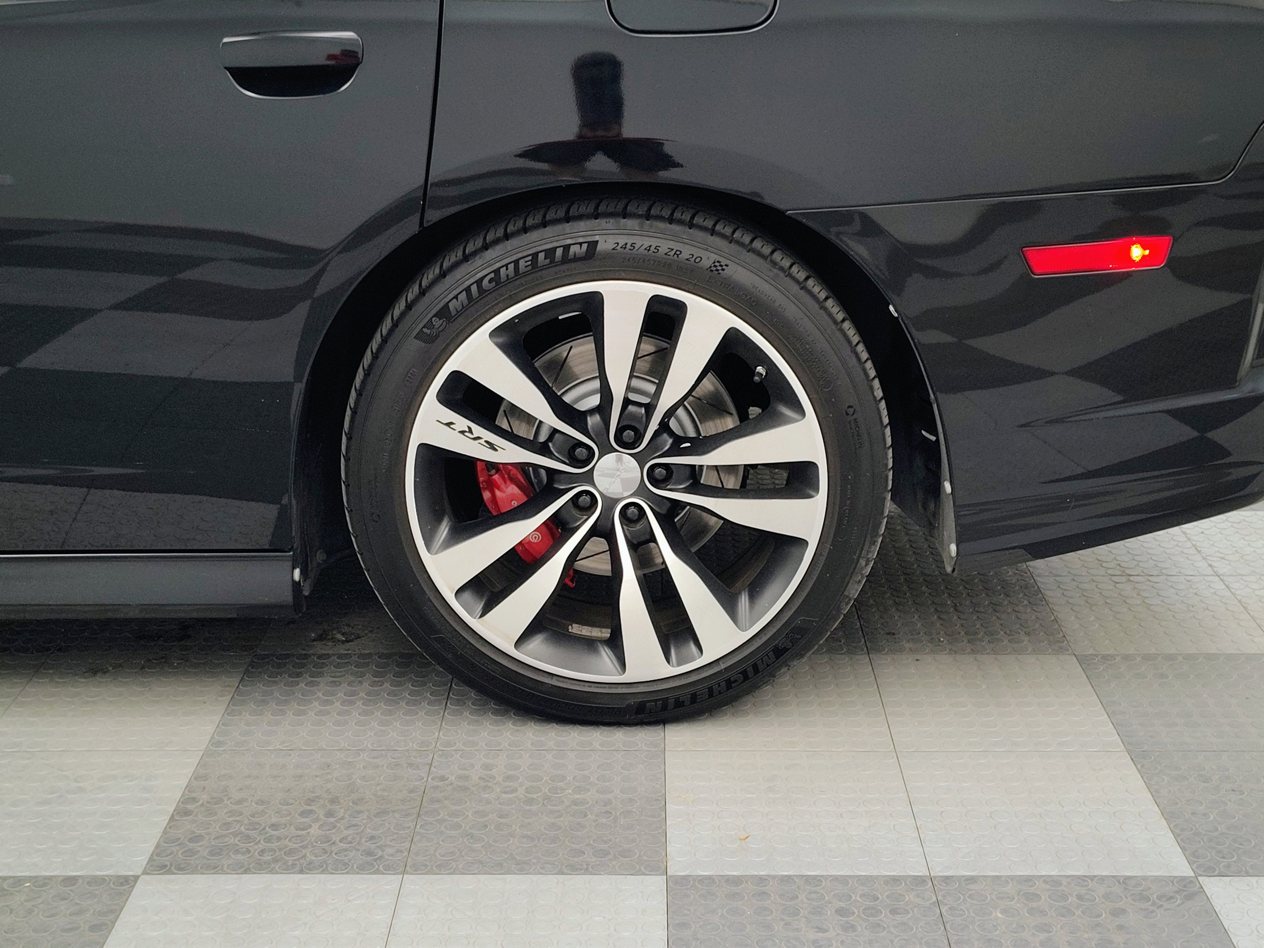 2012 Dodge Charger SRT8