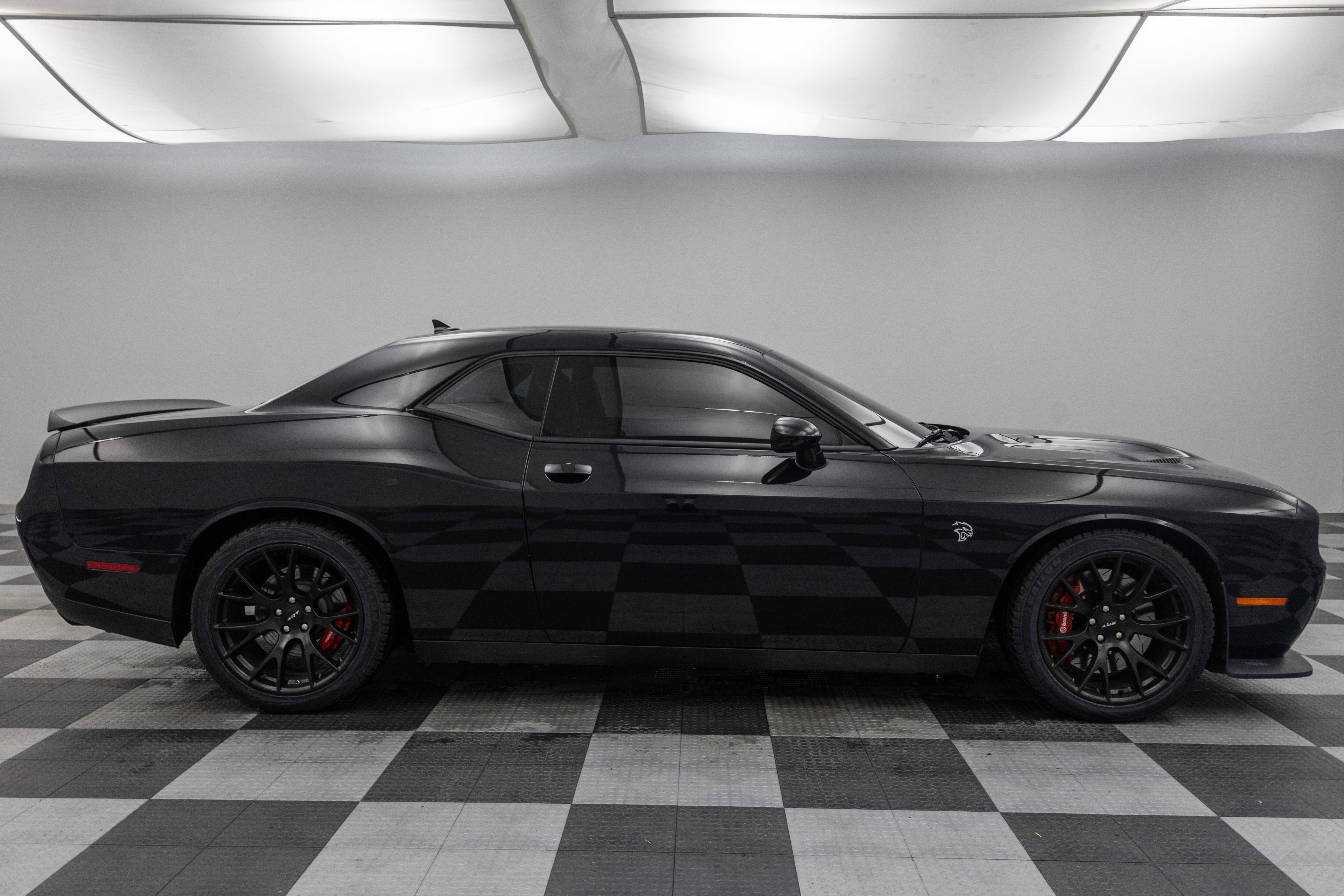 2015 Dodge Challenger SRT Hellcat