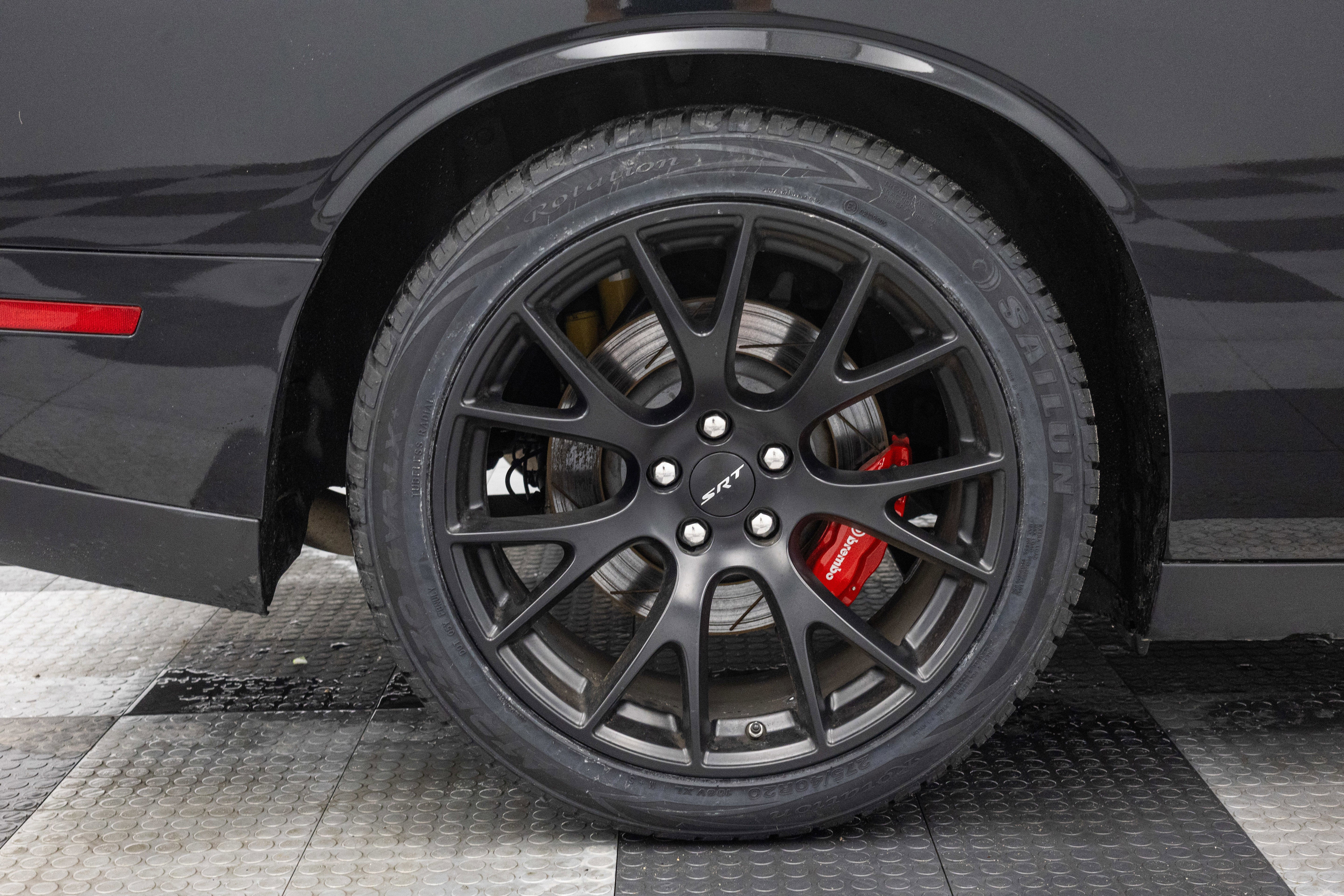 2015 Dodge Challenger SRT Hellcat