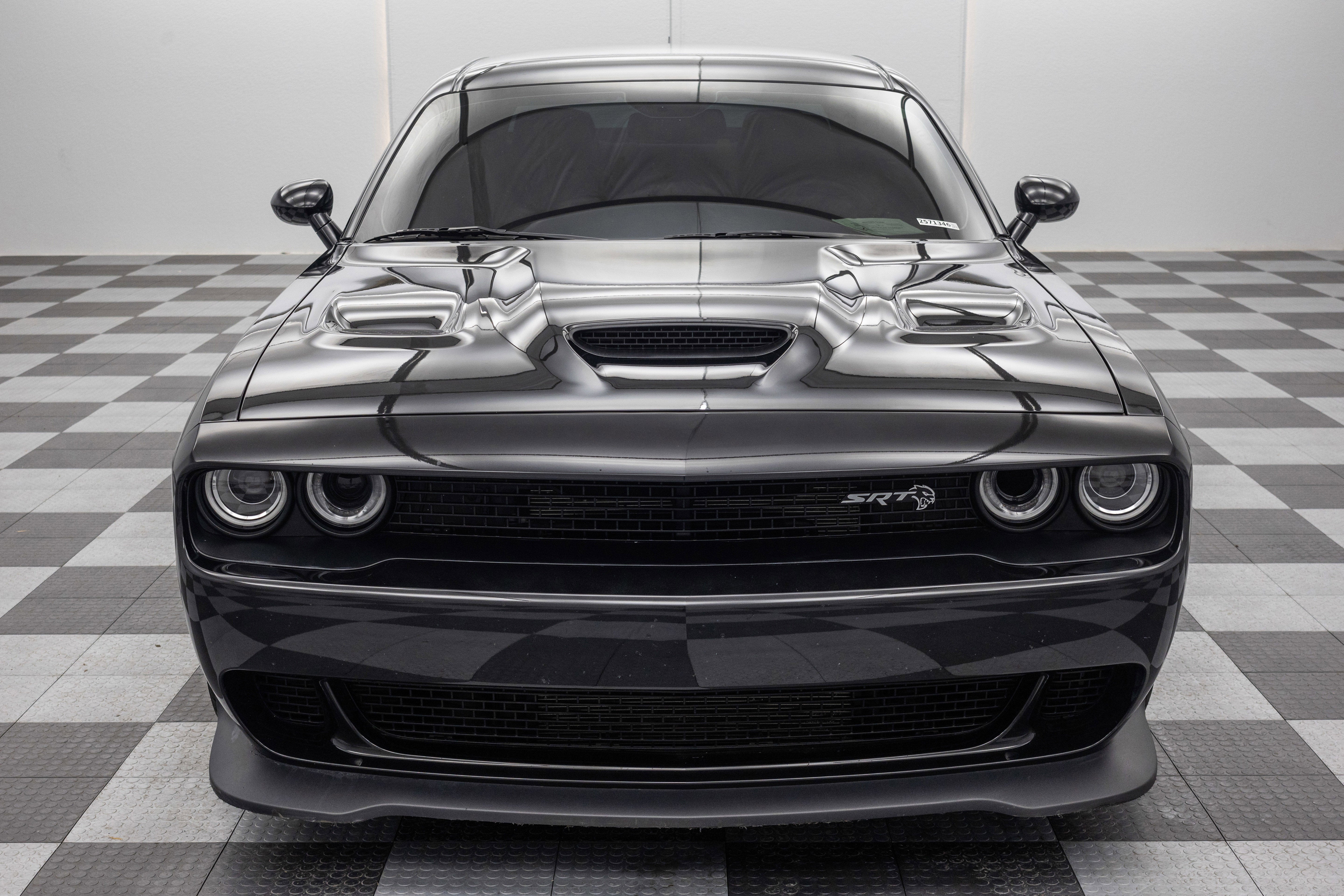 2015 Dodge Challenger SRT Hellcat