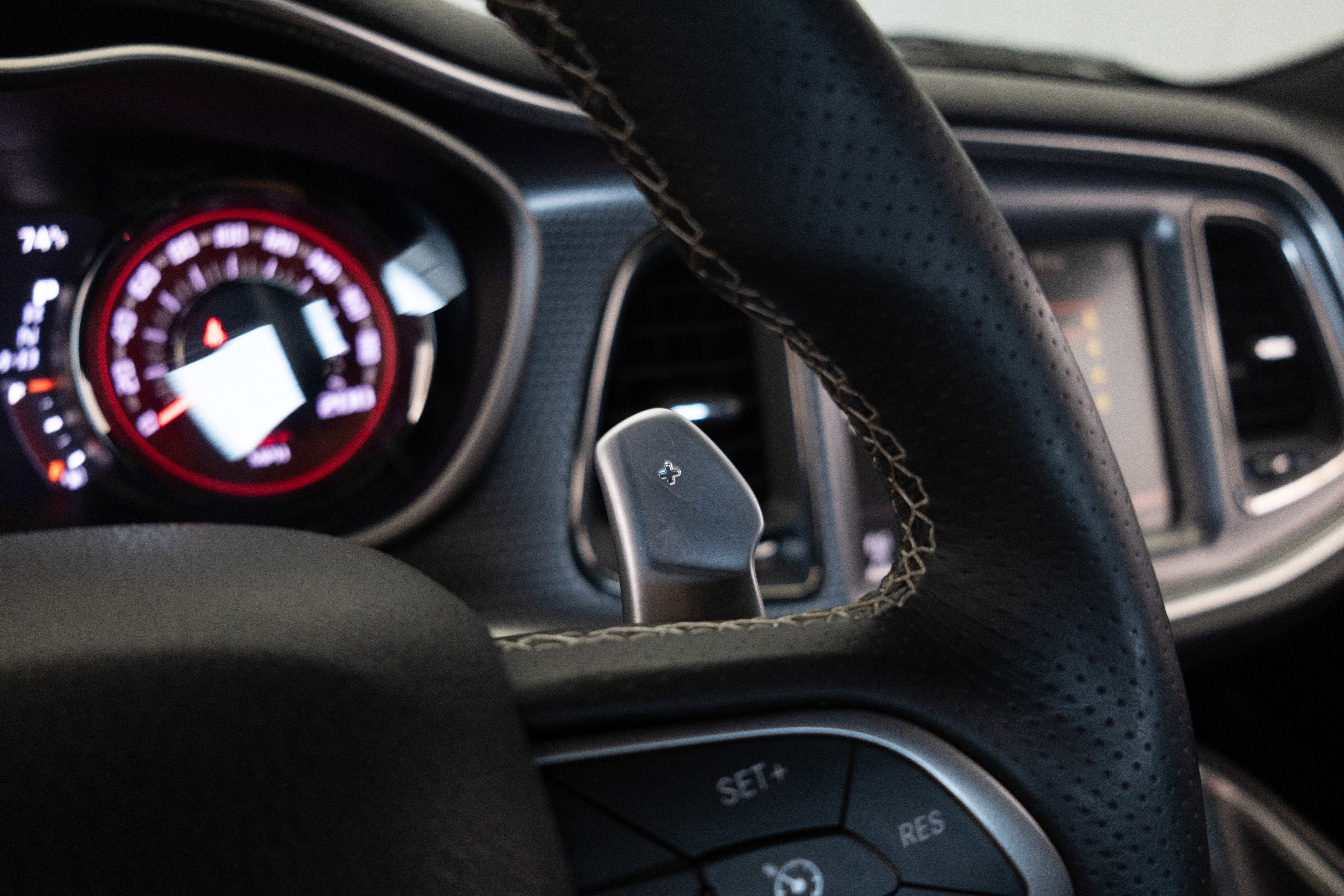 2015 Dodge Challenger SRT Hellcat