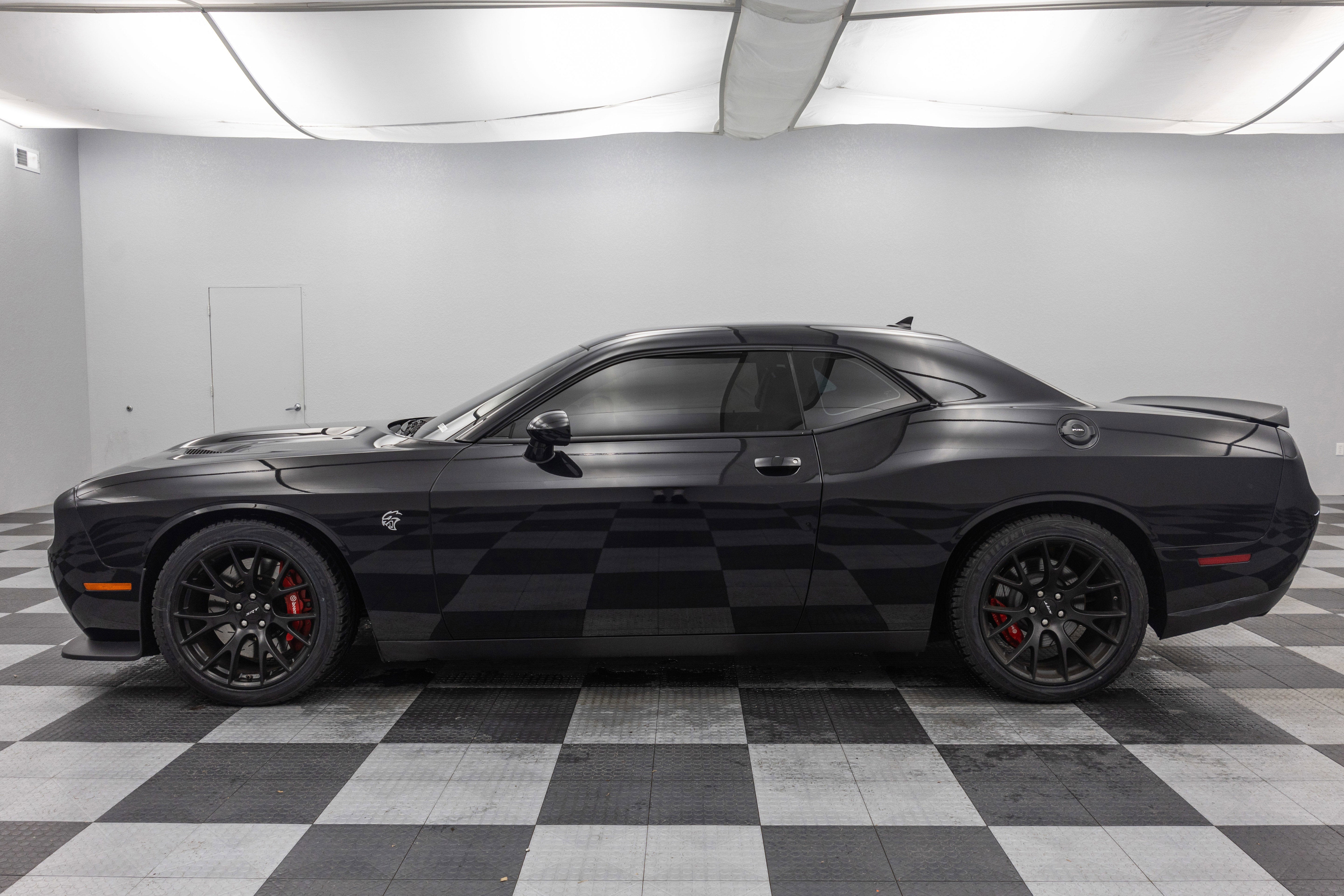 2015 Dodge Challenger SRT Hellcat