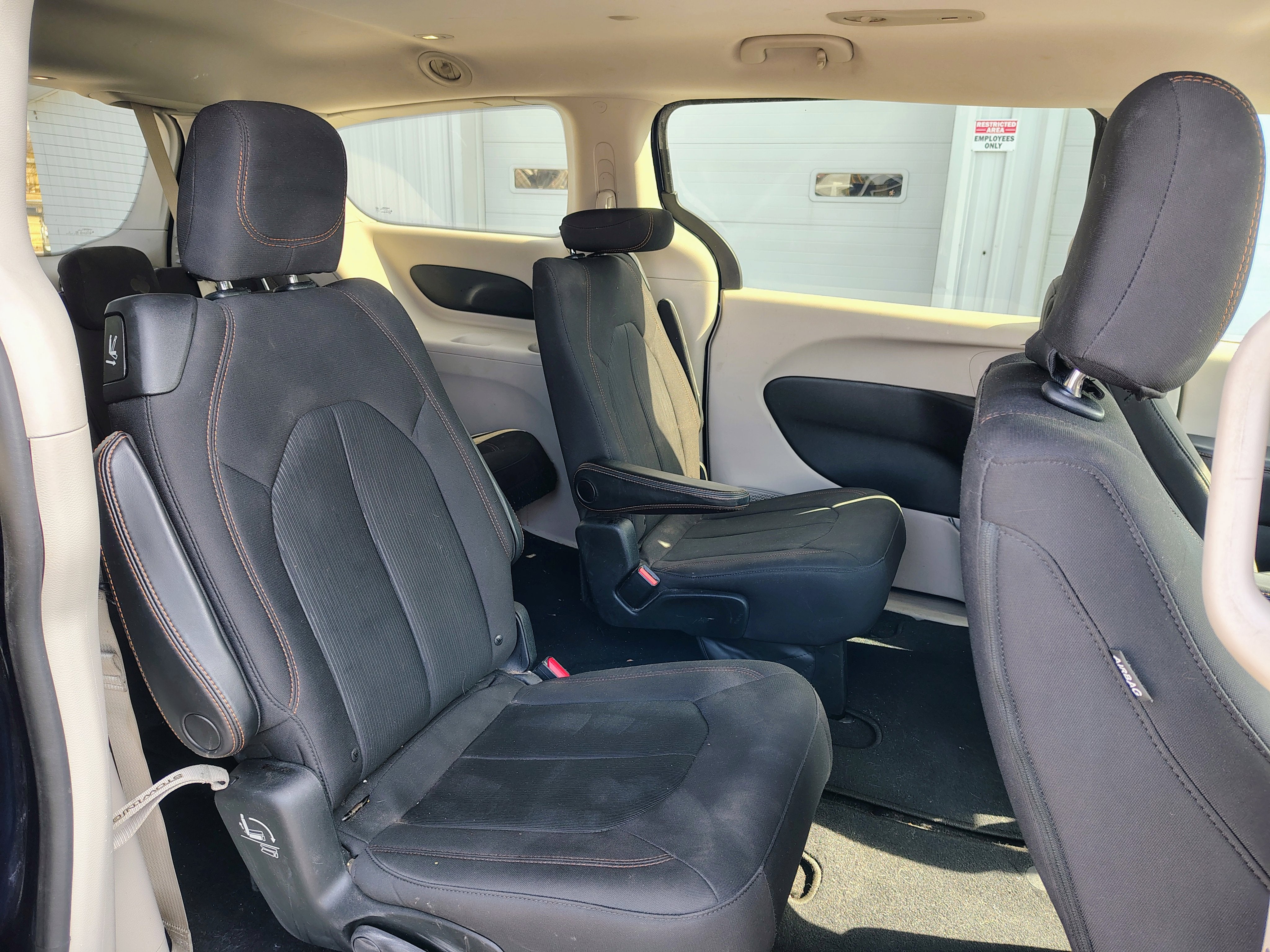 2017 Chrysler Pacifica Touring