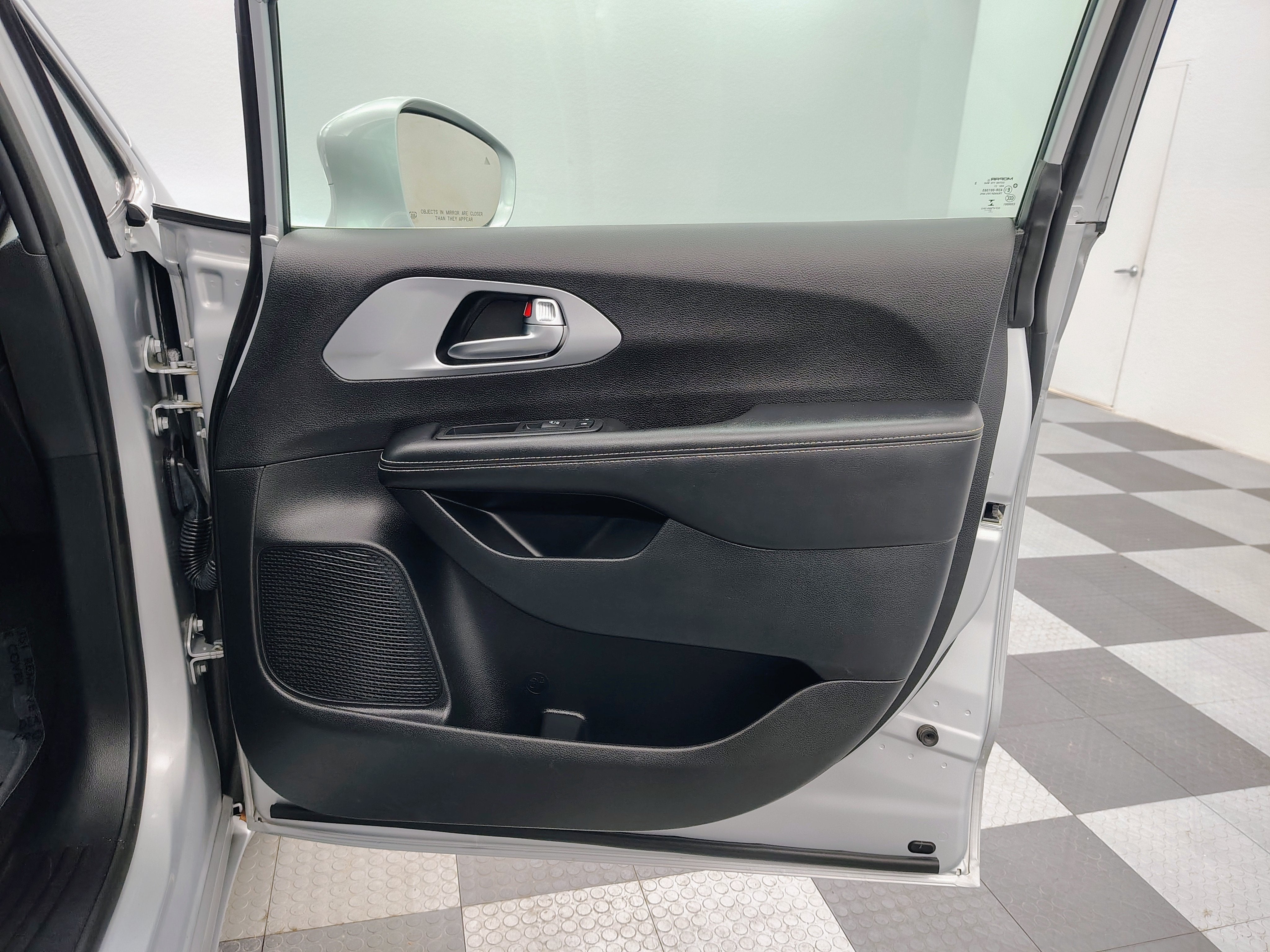 2022 Chrysler Pacifica Touring