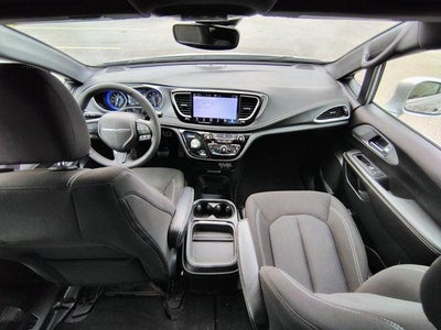 2022 Chrysler Pacifica Touring