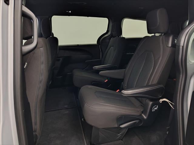 2022 Chrysler Pacifica Touring