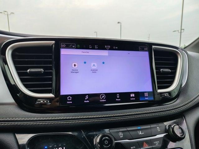 2022 Chrysler Pacifica Touring