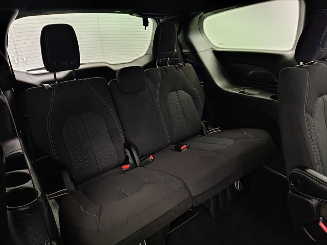 2022 Chrysler Pacifica Touring